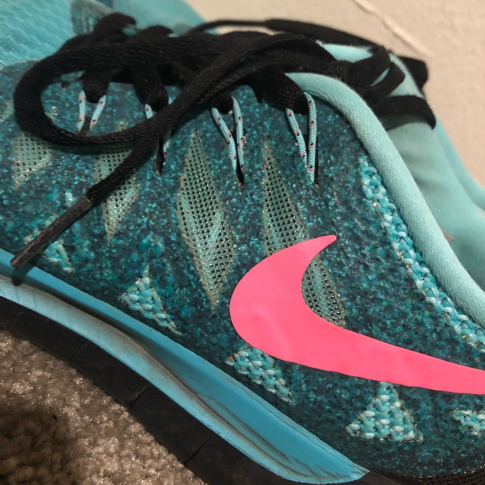 NIKE RUNNING SHOES - Picture 4 of 4